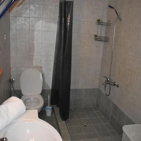 Pigadia Ferienhaus Vromonérion