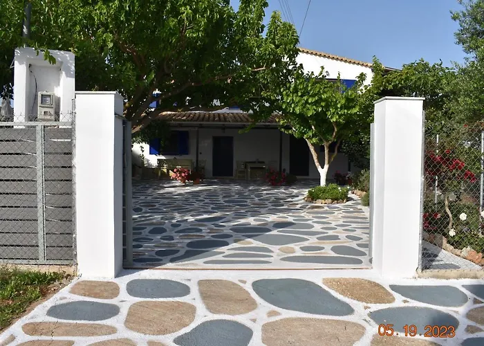 Pigadia بيت للعطل Vromonérion